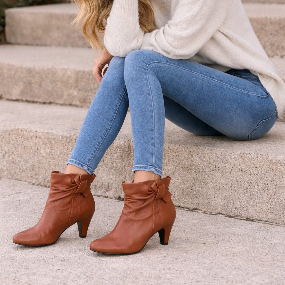 Steve Madden Jess II ankle booties 6.5M